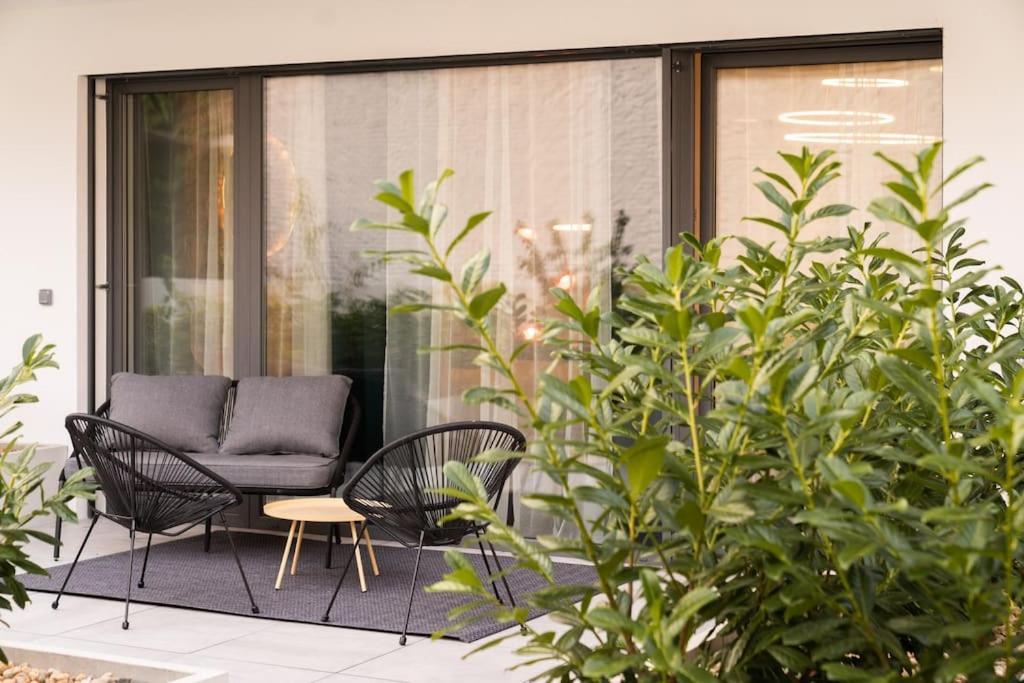 Gold Garden Terrace Apartment Brno Extérieur photo